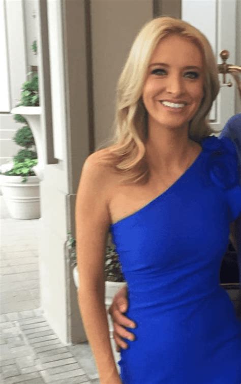 Photo Kayleigh Mcenany Spotted In Tampa Florida With Husband