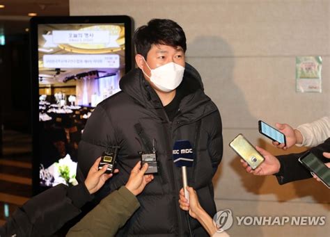 손흥민 선수가 세계 최고 축구 리그 중 하나인 영국의 프리미어 리그에서 엄청난 골을 터뜨렸습니다. 포토 선수협회 신임 회장 선출된 양의지