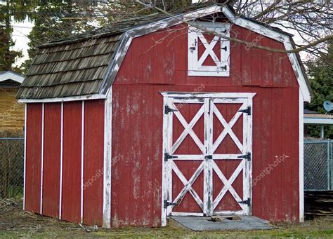 Little Red Barn — Stock Photo © Frankljunior 2383728