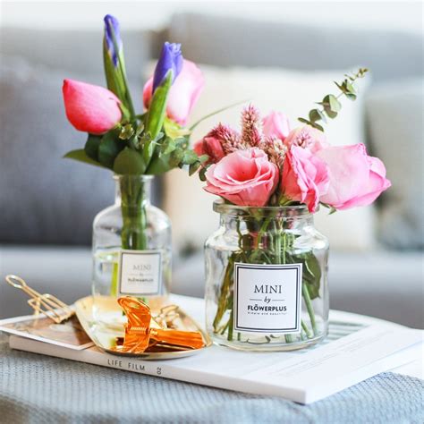 A strategically placed vase pulls the decor of a room together. Tabletop Vase for Home Decoration Europe Nordic Design ...