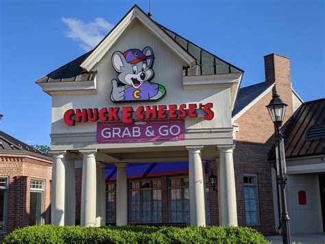 Sam Eig Its Official Chuck E Cheeses Closed Permanently In