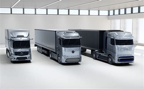 Mercedes Owner Is Renaming As Daimler Trucks Goes Solo To Chase