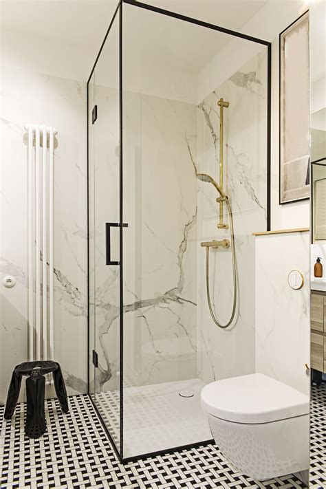 Pin By Jones Glass On Shower Doors In 2020 Neo Angle Shower Doors