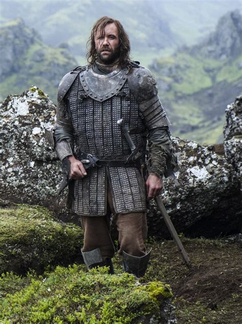 The Hound Game Of Thrones Season 4 Deaths Popsugar Entertainment