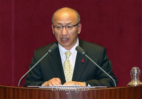 담배값 10년뒤 8000원으로 인상 추진. 담뱃값 2000원 인상안 국회 통과... 1월 1일부터 - 오마이뉴스