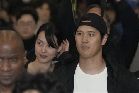 Baseball Superstar Ohtani And His Wife Arrive In South Korea For