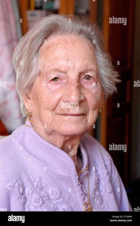 Woman Caucasian Years Old Hi Res Stock Photography And Images Alamy