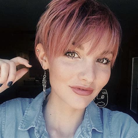 Best Womens Short Pixie Haircuts With Bangs