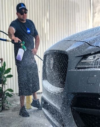 Explore other popular automotive near you from over 7 million businesses with over 142 million reviews and opinions from yelpers. Best Mobile Auto Detailing Near Me - MobileWash