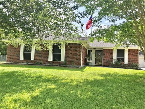We currently have no rainfall data available for santa she knows which flowers, plants and bushes look best in sante fe, tx lawns. 12040 7th St, Santa Fe, TX 77510 | MLS# 66688897 | Redfin