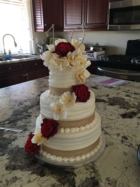 Shop our stunning bulk flowers for your big day at prices that will steal your heart. Rustic Country wedding cake. Go buy a three tier cake from ...