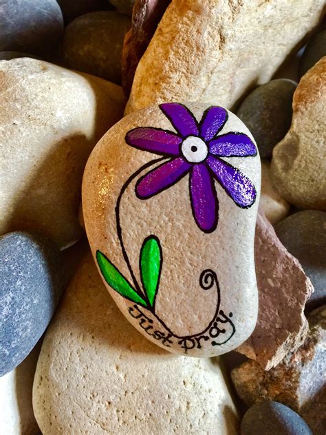 Easy Rock Painting Ideas Just Pray Painted Rocks Rock Painting