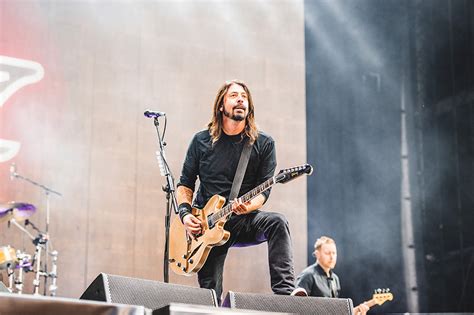 Foo Fighters Tribute Band Book Charity Gigs Next Door To Wembley