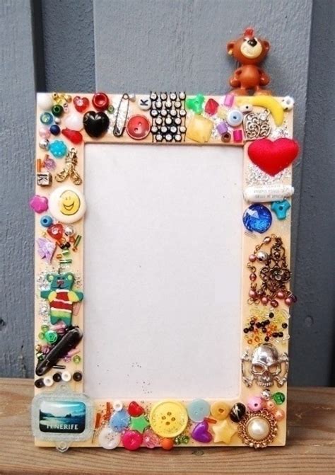10 Decorating A Picture Frame Decoomo