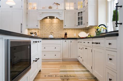 Benjara ready to assemble 12.6 in. Cape Cod Transitional Traditional Kitchen Beadboard Ceiling — Divine Design Center
