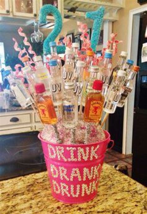 11 Things To Make Your Bestie For Her 21st Birthday 21st Party
