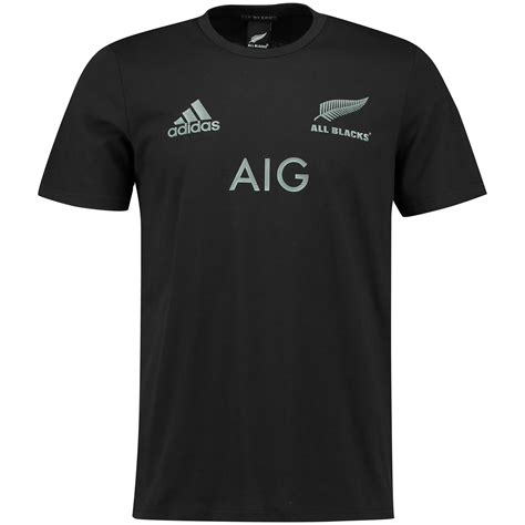 Drawing from the experience of other top tier organizations like the united states marine corps to apple, the science of performance psychology and coaching, and the ancient wisdom of the maori people, the all blacks have built their organization into one of the most successful of all time. Adidas Mens ALL Blacks Replica Home Short Sleeve Training ...