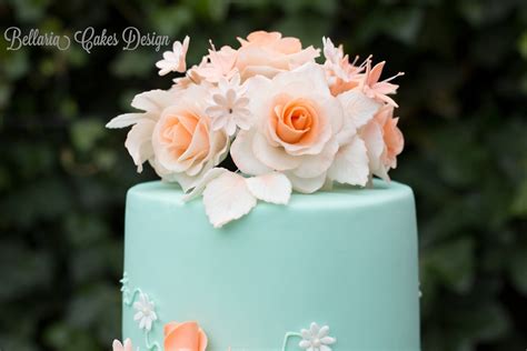 5 Tier Mintgreen And Peach Weddingcake