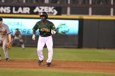 Get out there and try them out! Quincy Hamilton - Baseball - Wright State University Athletics