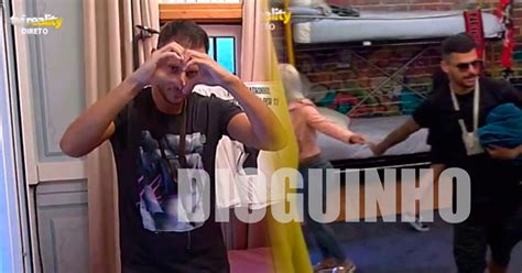 Explore tweets of goncalo esteves @goncalocesteves on twitter. Kika Gomes, Bruno Esteves e Gonçalo Quinaz foram gritar ...