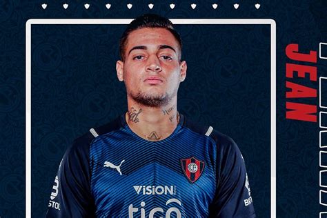 Club cerro porteño asunción paraguay. São Paulo empresta goleiro Jean ao Cerro Porteño, do Paraguai