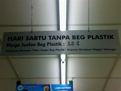 •pelanggan yang memerlukan beg plastic akan dikenakan caj rm0.20. 23BNews: Gambar Berkaitan " Hari Tanpa Beg Plastik