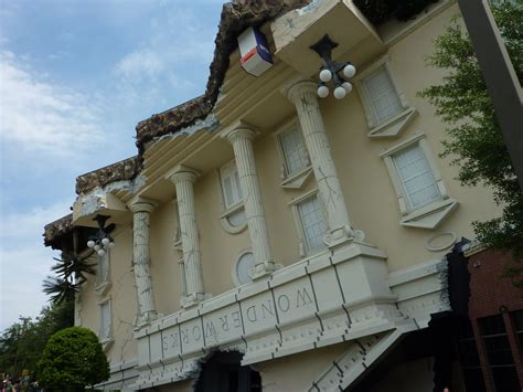 Upside Down Building Florida House Styles Architecture