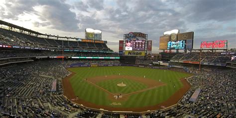 Section 318 at Citi Field - RateYourSeats.com