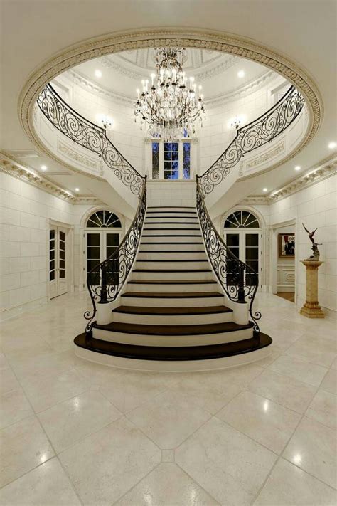 Pin by 𝓔𝓻𝓴𝓾𝓽 𝓢𝓮𝓿𝓲𝓷 on Belki Bir Gün Maybe one Day Luxury staircase