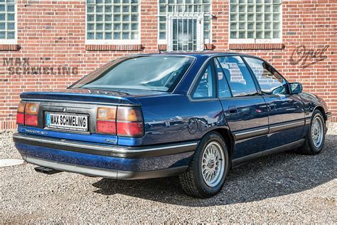 A saloon, its first incarnation was also available with a fastback coupé body as the opel monza and vauxhall royale coupé. Opel Senator von Max Schmeling wird versteigert | Opel ...