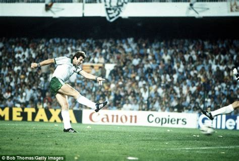 Gerry Armstrong And 1982 Side To Inspire Northern Ireland As Legendary Striker Enjoys His