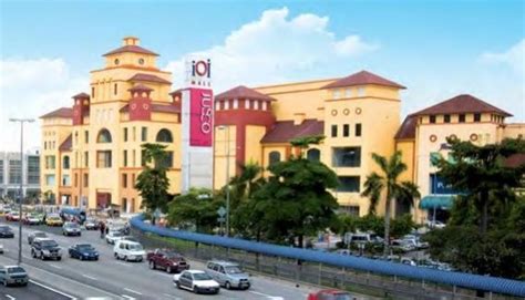 It is another signature development by ioi properties bhd consisting of bungalows. IOI Mall, Puchong - Ingress Motors
