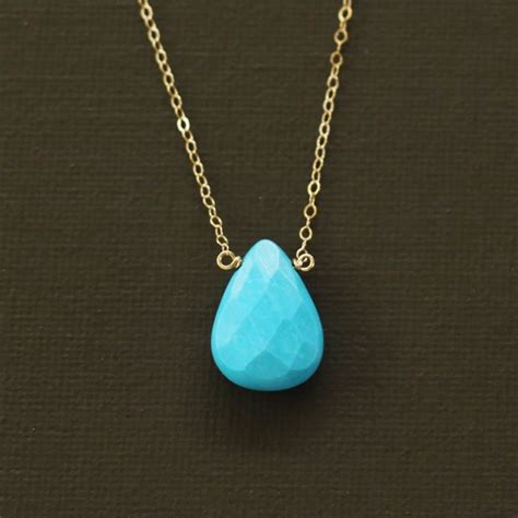 Turquoise Magnesite Teardrop Gold Necklace