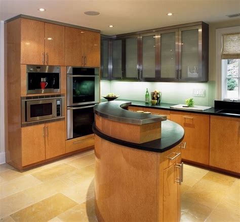 Stylish And Elegant Frameless Cabinets In Contemporary Kitchen Designs