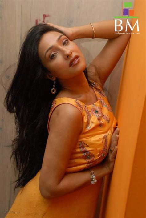 Indian Hot Actress Masala Rituparna Sengupta Hot Sexy