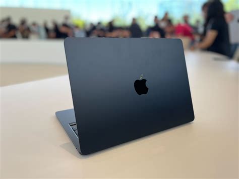 Redesigned Macbook Air With New Starlight And Midnight Colors Revealed In First Hands On Photos