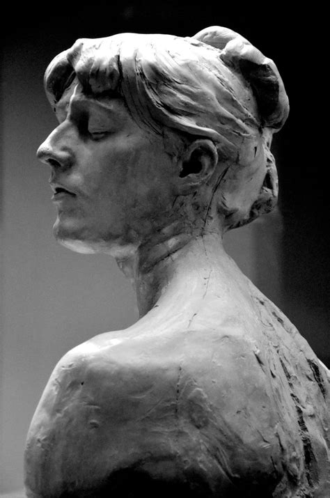 Camille Claudel Sculpture Panosundaki Pin