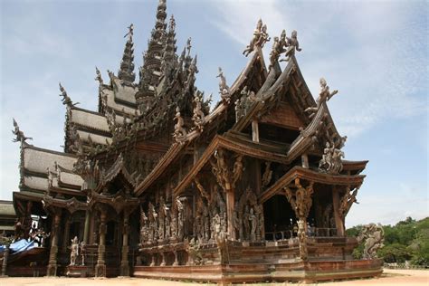 Wooden Temple Of Truth In Pattaya Thailand Pattaya Thailand