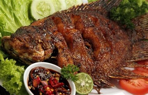 Semua pasti tahu sambal pecel? RESEP GURAMI BAKAR SAMBAL KECAP PALING ENAK...!!! | WISATA KULINER KITA