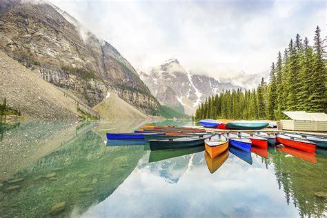 10 Best Lakefront Destinations To Visit In Canada Escape To The Lake