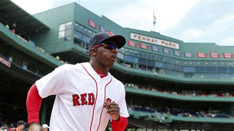 Why Won T The Red Sox Play Rusney Castillo Every Day Over The Monster