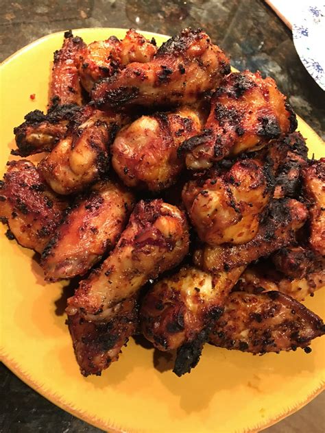 In this recipe, the chicken wings are seasoned and baked to perfection, then, tossed in a sweet and savory sauce. Costco Chicken Wings Cooking Time : Costco Air Fryer ...