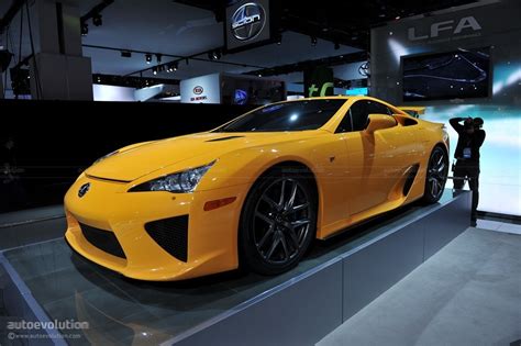 2011 Naias Orange Lexus Lfa Live Photos Autoevolution