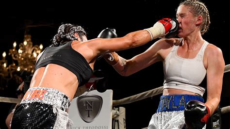 Tayla Harris Aflw Photo Boxing Story On Journey