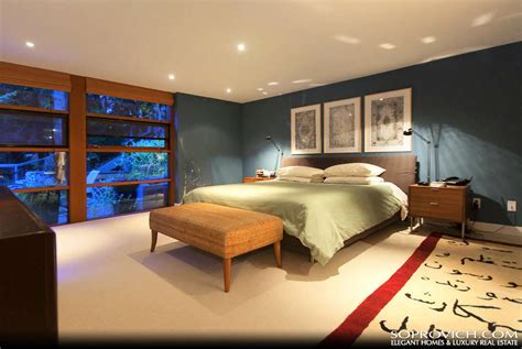 With the twilight custom bed program, you can design virtually anything! Twilight New Moon House: Cullen's Residence