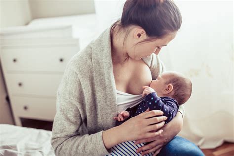 Breastfeeding Tips For New Moms The Breastfeeding Mama
