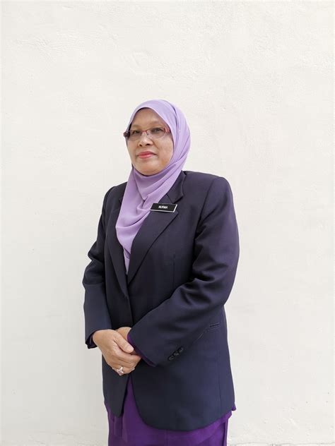 Seperti yang kita tahu, semua guru termasuklah gab (guru akademik biasa) dan para pentadbir telah diarahkan untuk menyiapkan myportfolio ini dengan kadar segera. Pengurusan SMK Jerlun Pada Tahun 2019