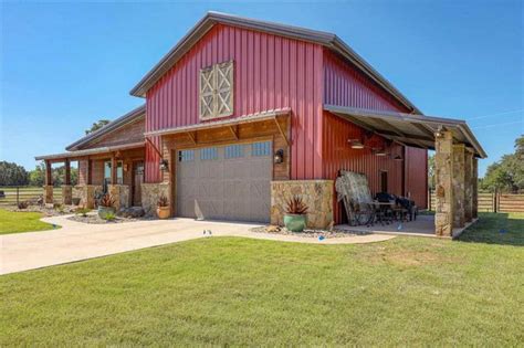 Barns Barndominiums Austin Av Home Pixel Pro Remodeling Restoration Houzz