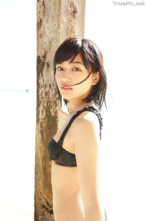 Wanibooks No 132 Japanese Actress And Gravure Idol Haruna Kawaguchi