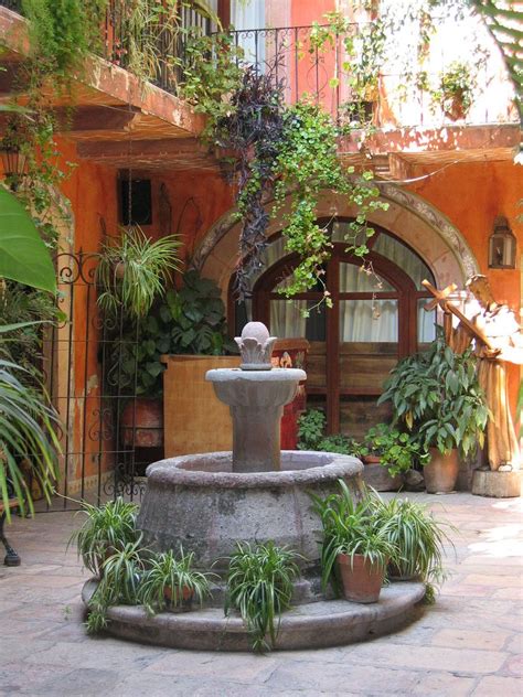 Patio San Miguel Spanish Style Homes Mexican Garden Spanish Style